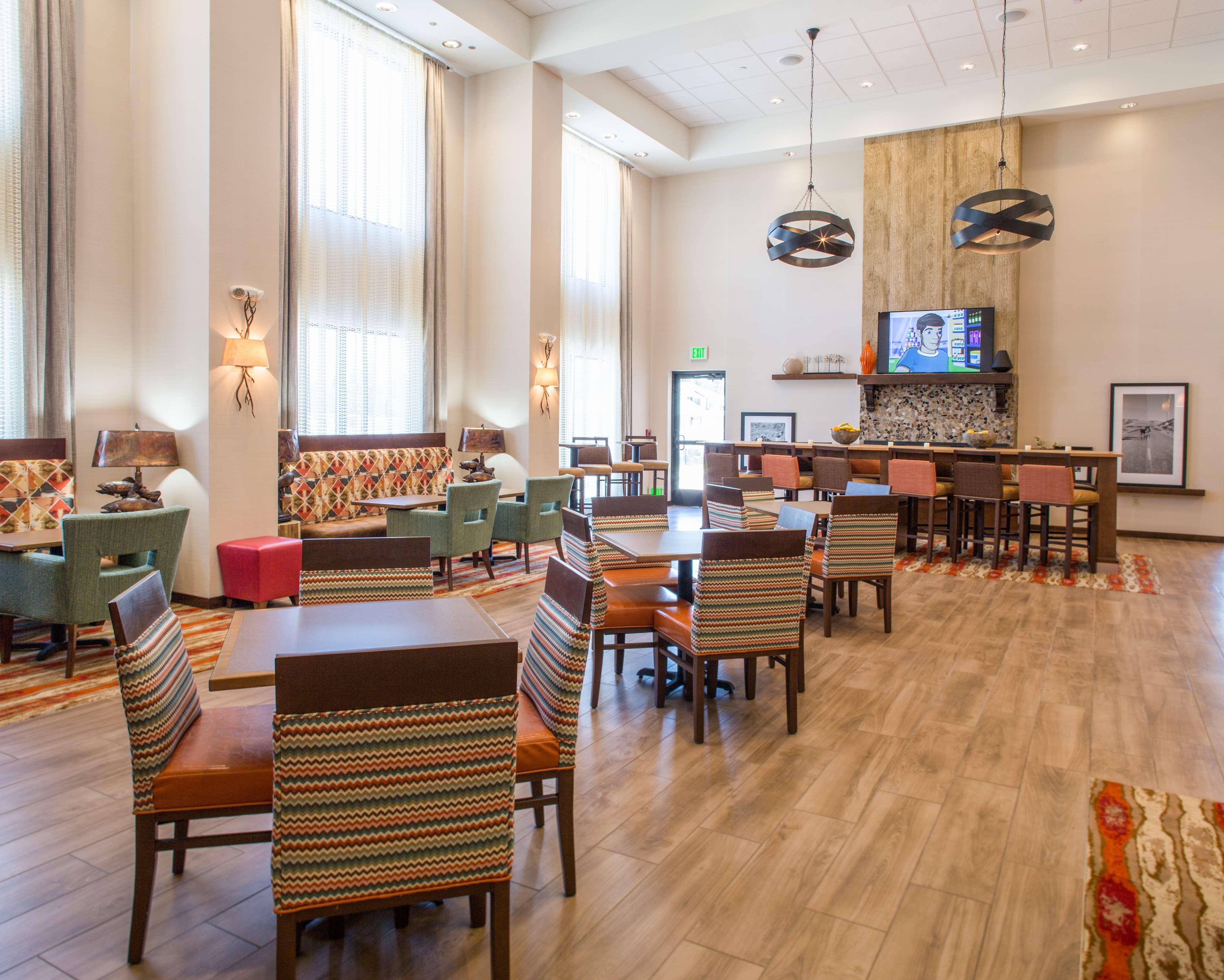 Hampton Inn & Suites Whitefish Exteriör bild