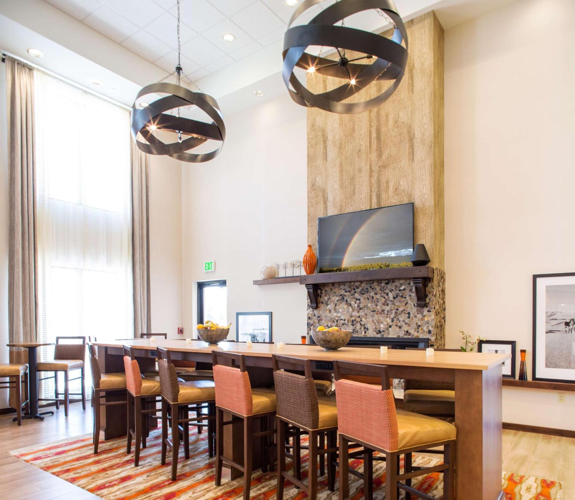 Hampton Inn & Suites Whitefish Exteriör bild